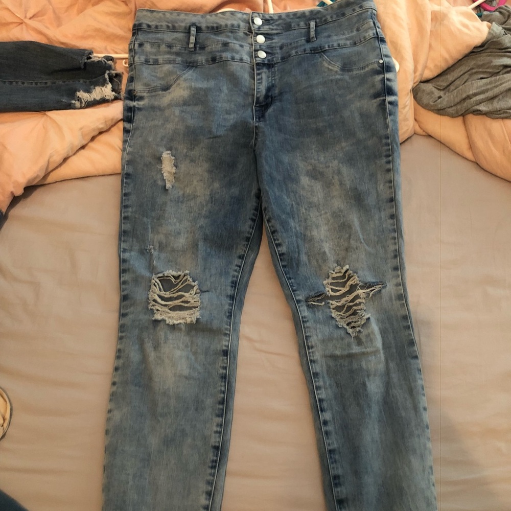 Jeans